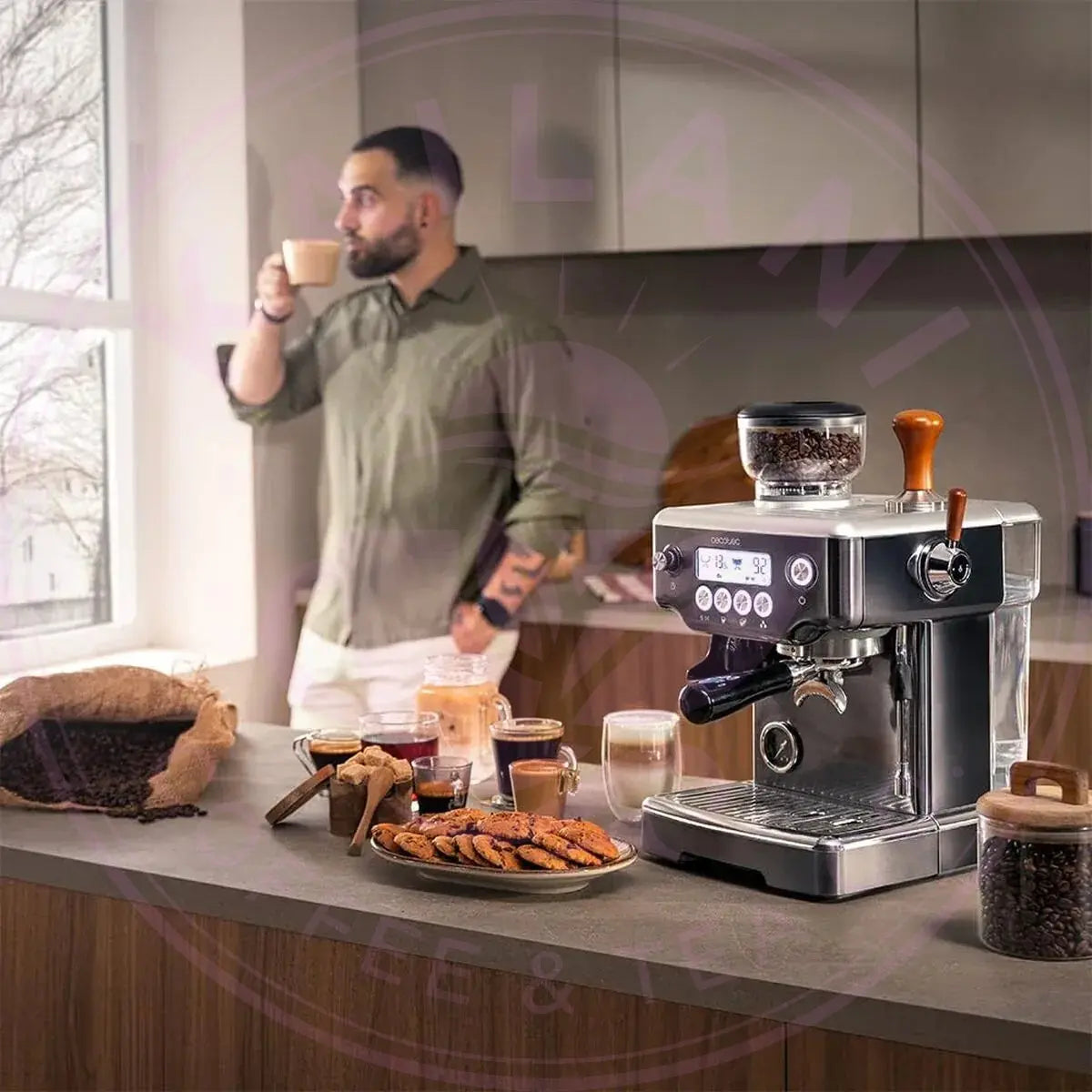 Cecotec Espresso Machine Power Espresso 20 Barista 20bar 2200W grinder steamer Cecotec