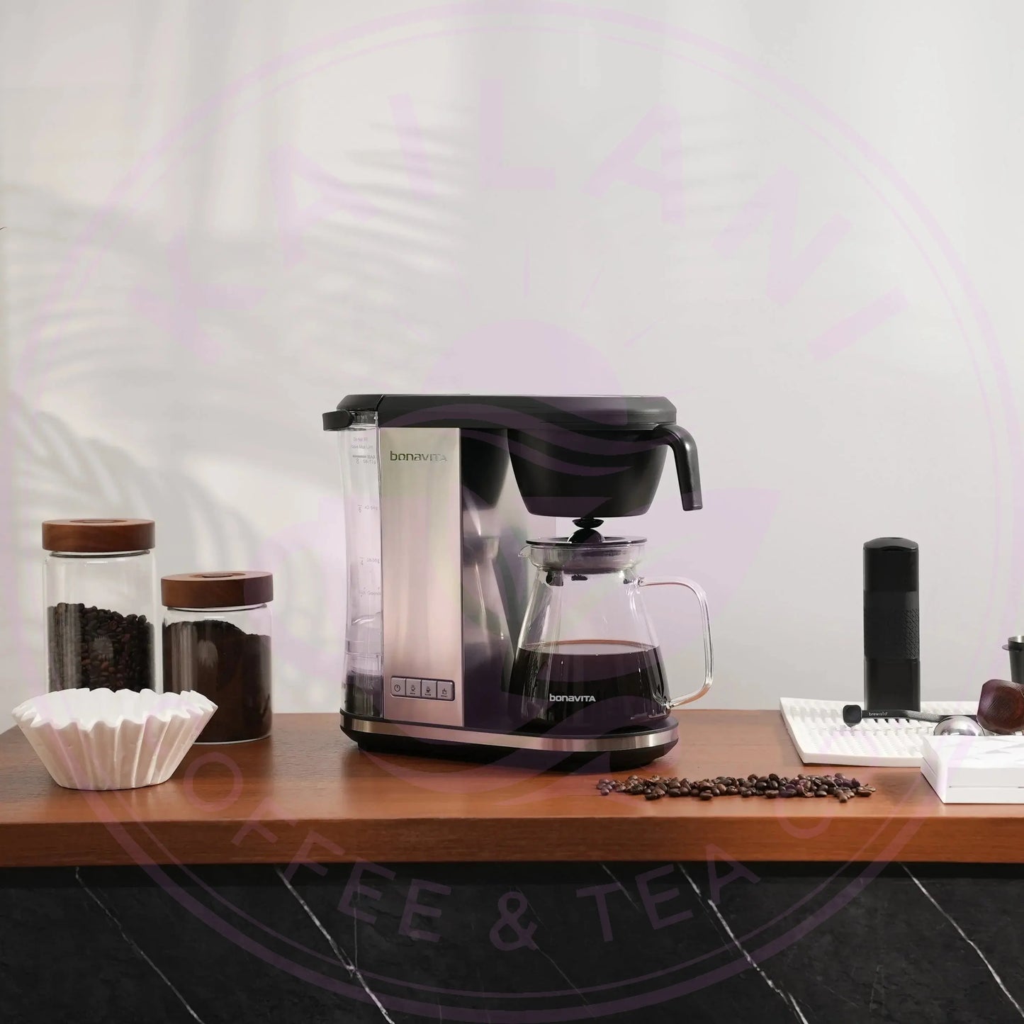 Enthusiast 8-Cup Drip Coffee Brewer with 1.3L Thermal or Glass Carafe Bonavita